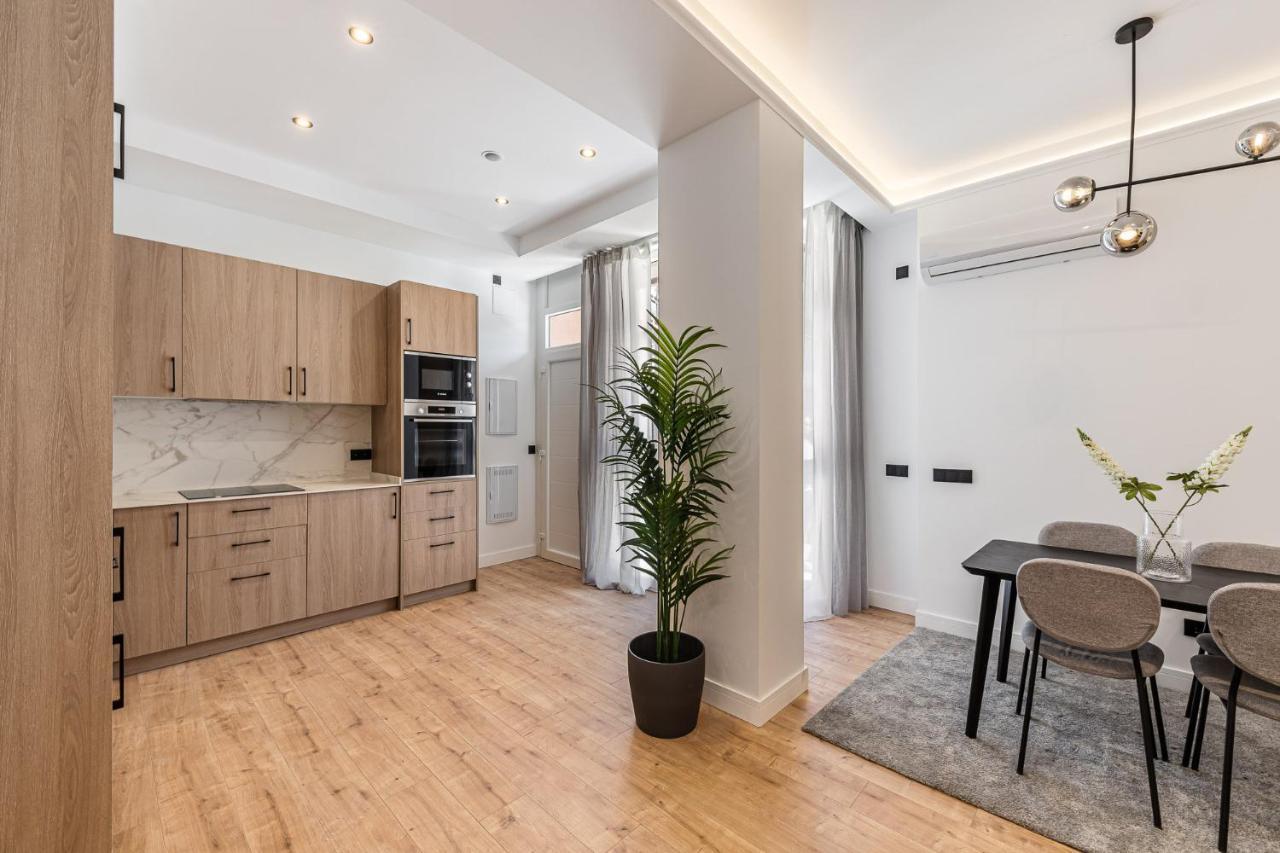 Apartamento Exyca Embajadores Madrid Exterior foto